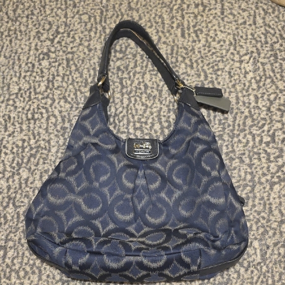 Elegant Navy Blue Designer Women's Bag - Picture 1 of 15